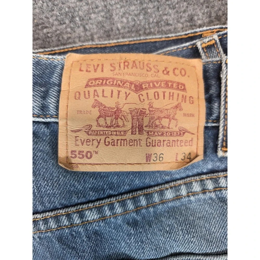 Vintage Levis 550 Jeans Mens 36x34 Blue
